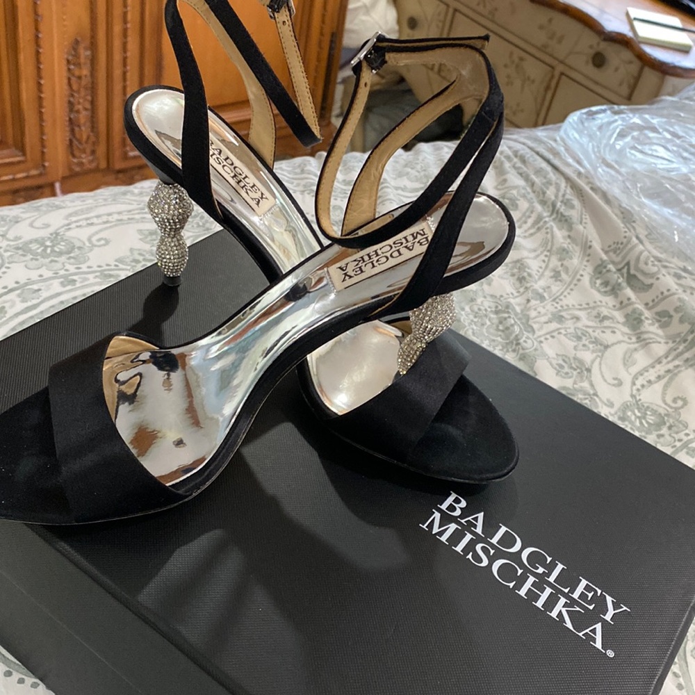 Badgley Mischka black diamond and satin shoe